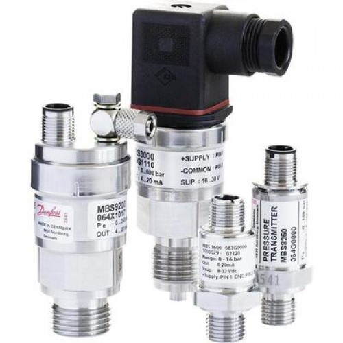 DANFOSS 060G5561 — Преобразователь (датчик) давления MBS 3000, 0-16 бар, выходной сигнал 0-10В, внешняя резьба G 1/2, IP65 